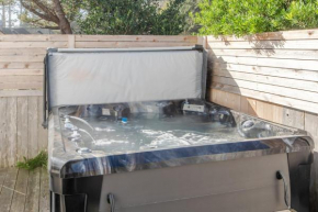 Ohana Beach Park - Hot Tub, Billiards, Fire Pit & Beach Access